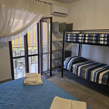 Gli Amici Della Puglia 2 Lejlighedshotel Taranto