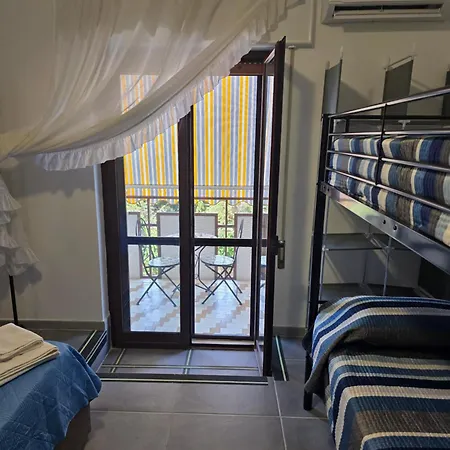 Gli Amici Della Puglia 2 3*
